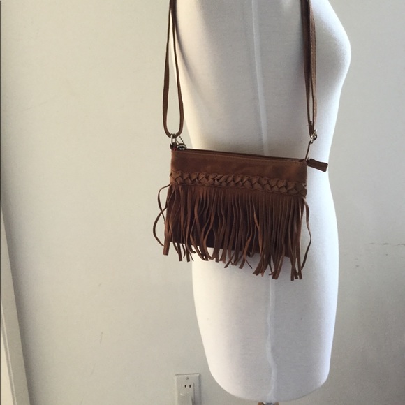 KISS ME COUTURE Handbags - 💋 KISS ME CROSSBODY FREE WITH BUNDLE PURCHASE